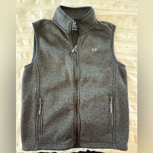 Vineyard Vines kids vest size medium (12-14)